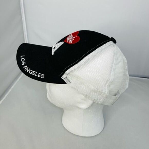 I "Heart" LA Los Angeles Black White Red Baseball Mesh Hat Excellent condition H - Picture 4 of 6